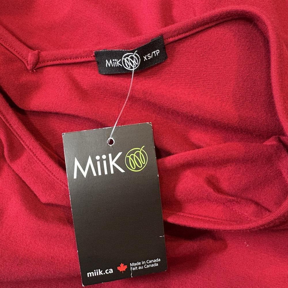 NWT MIIK Womens Top Long Sleeve Scoop Neck Back V Canada Red Sz. S - Picture 5 of 7